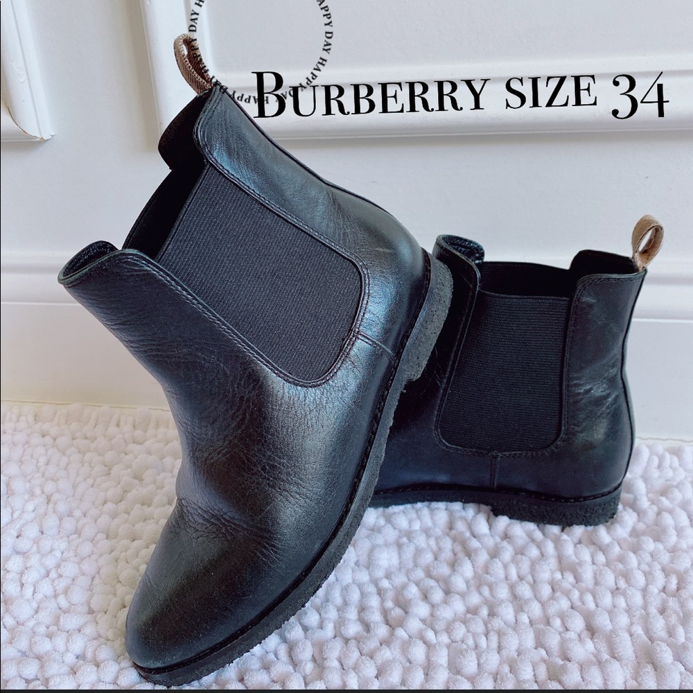 Burberry kids ankle boots size 34